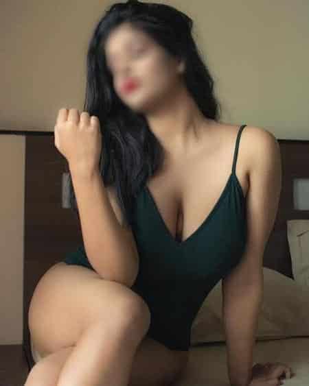 Real Call girls in Ansari Nagar, Delhi | 8800410550